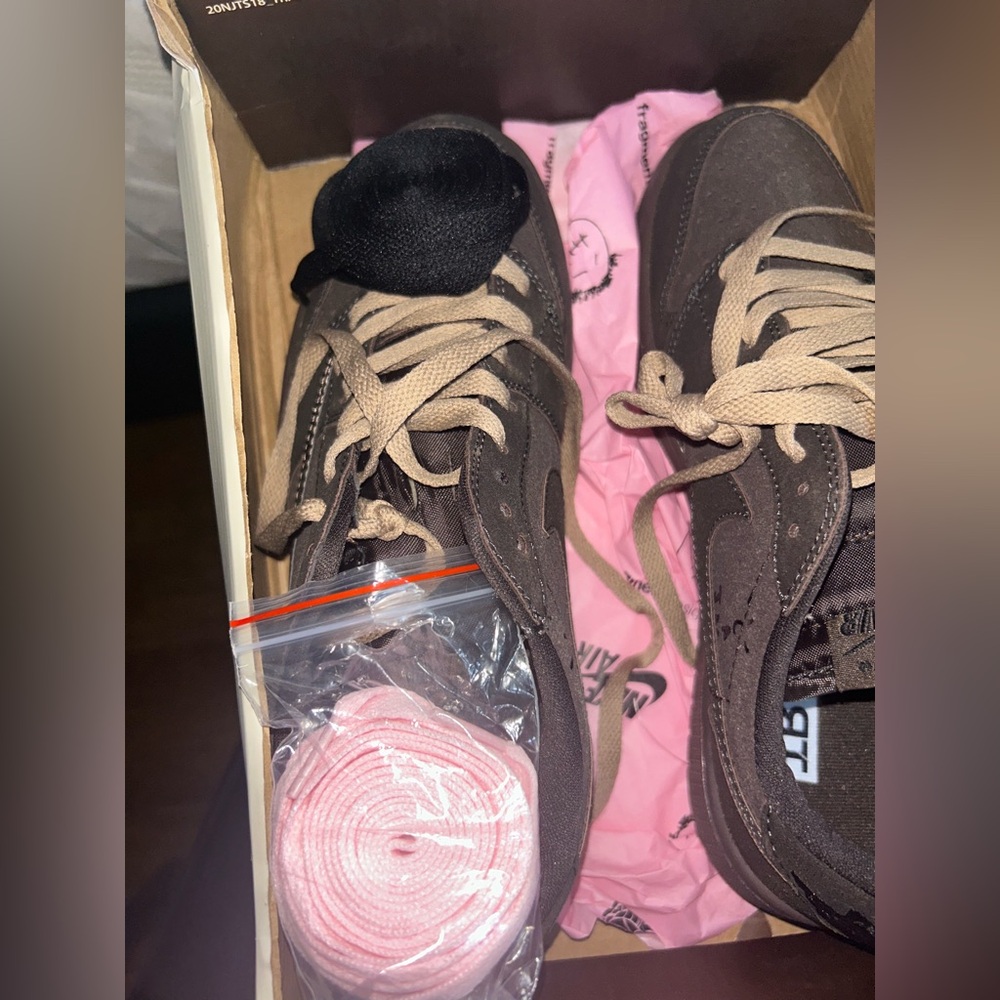 Nike Air Jordan 1 Retro High OG Box - Picture 4 of 4